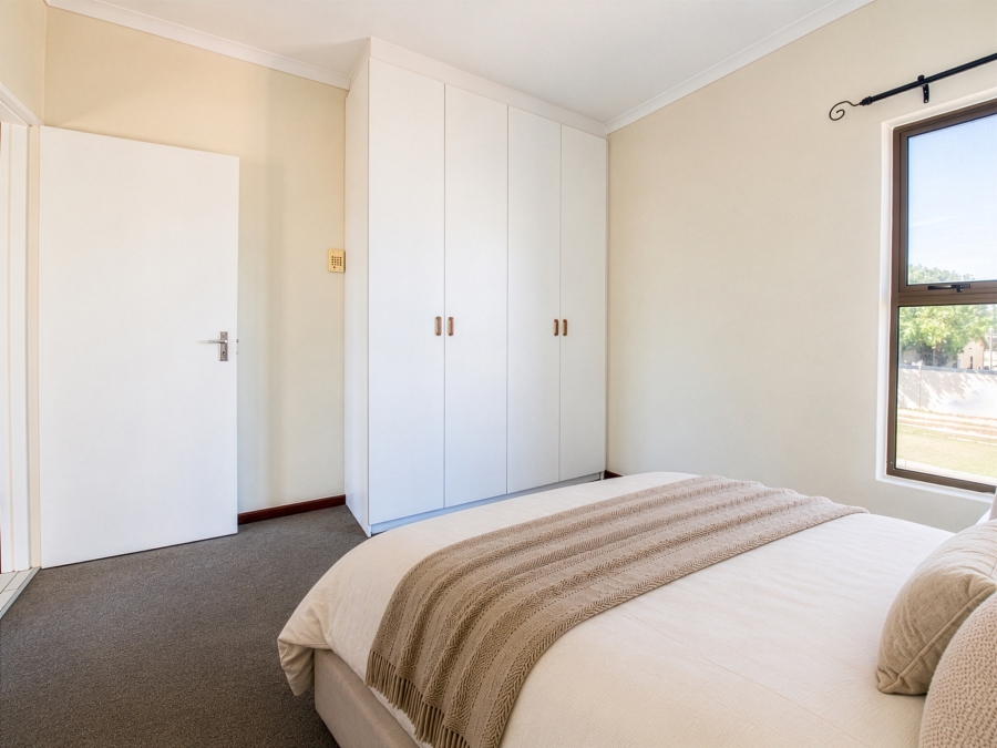 2 Bedroom Property for Sale in Parklands Western Cape